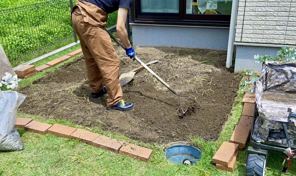 土台を平らにする整地の方法