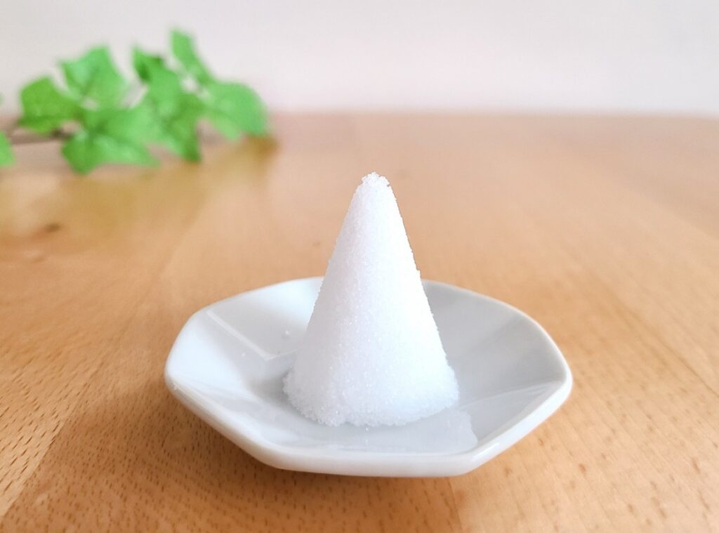 感謝を込めた酒と塩による簡易的なお清めのやり方