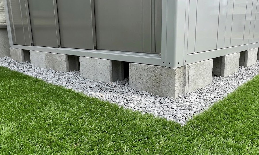 物置下の湿気対策